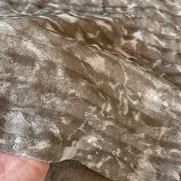 Chan Luu camo sequin mini skirt EUC Size M - Picture 6 of 6